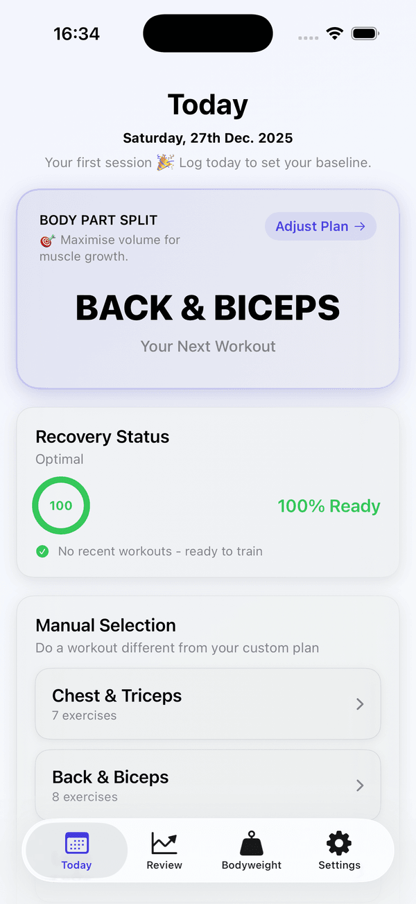 Keelow app showing today's workout with Back & Biceps, recovery status, and manual selection options
